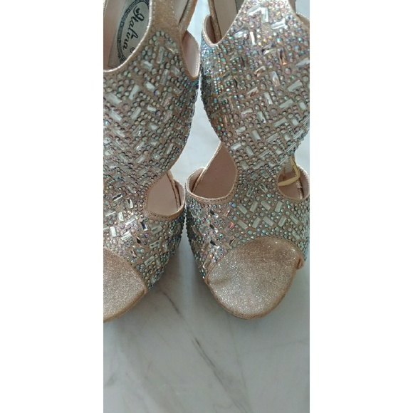 Crystal studded sparkly heels - Picture 3 of 3
